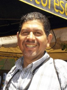 581736_427483907346045_1660463880_n